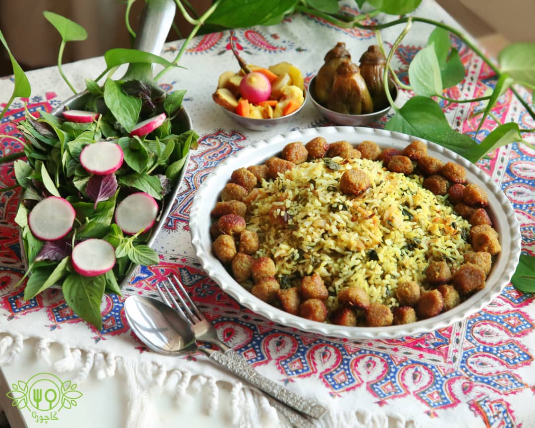 کلم پلو شیرازی با قلقلی گیاهی