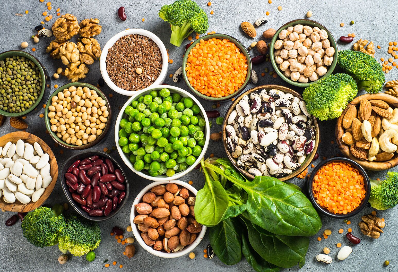 بررسی ۷ ماده اولیه طلایی در محصولات وگان و بدون قند