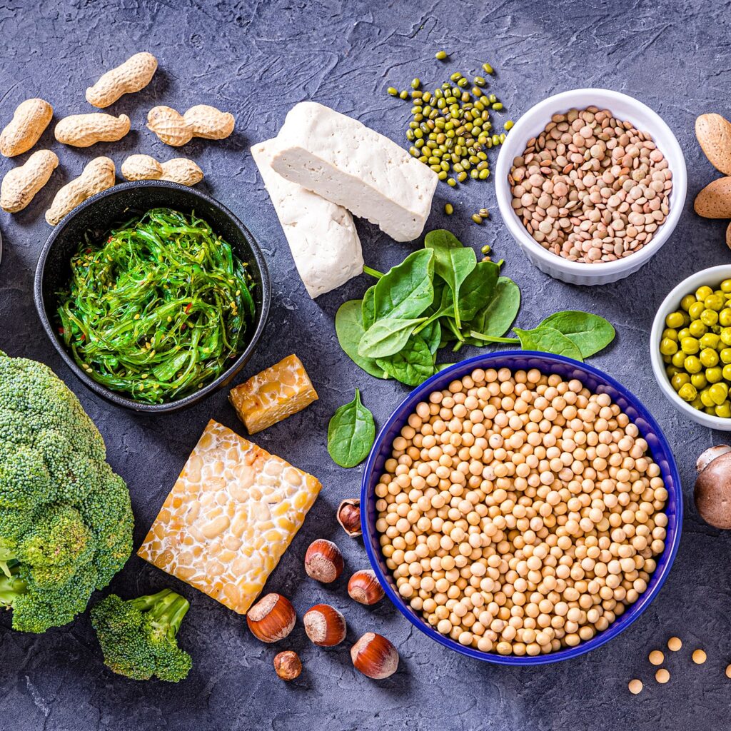 بررسی ۷ ماده اولیه طلایی در محصولات وگان و بدون قند